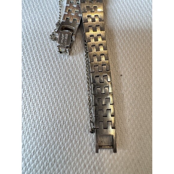 Vintage Silver Tone Woman’s Seiko Winding Watch,  1520-3679 Working